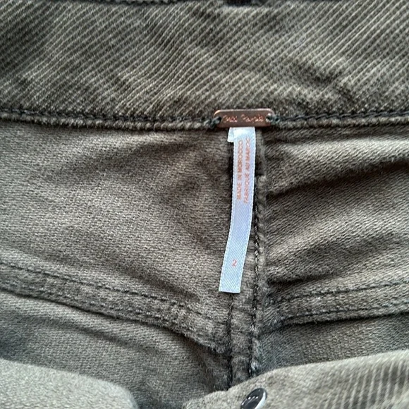 Free People Kyo Carpenter Corduroy Pants Olive size 2 - Picture 6 of 7